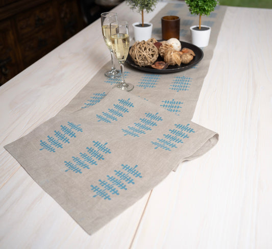 Parṇa - Hand Block Printed Linen Table Runner (light blue)