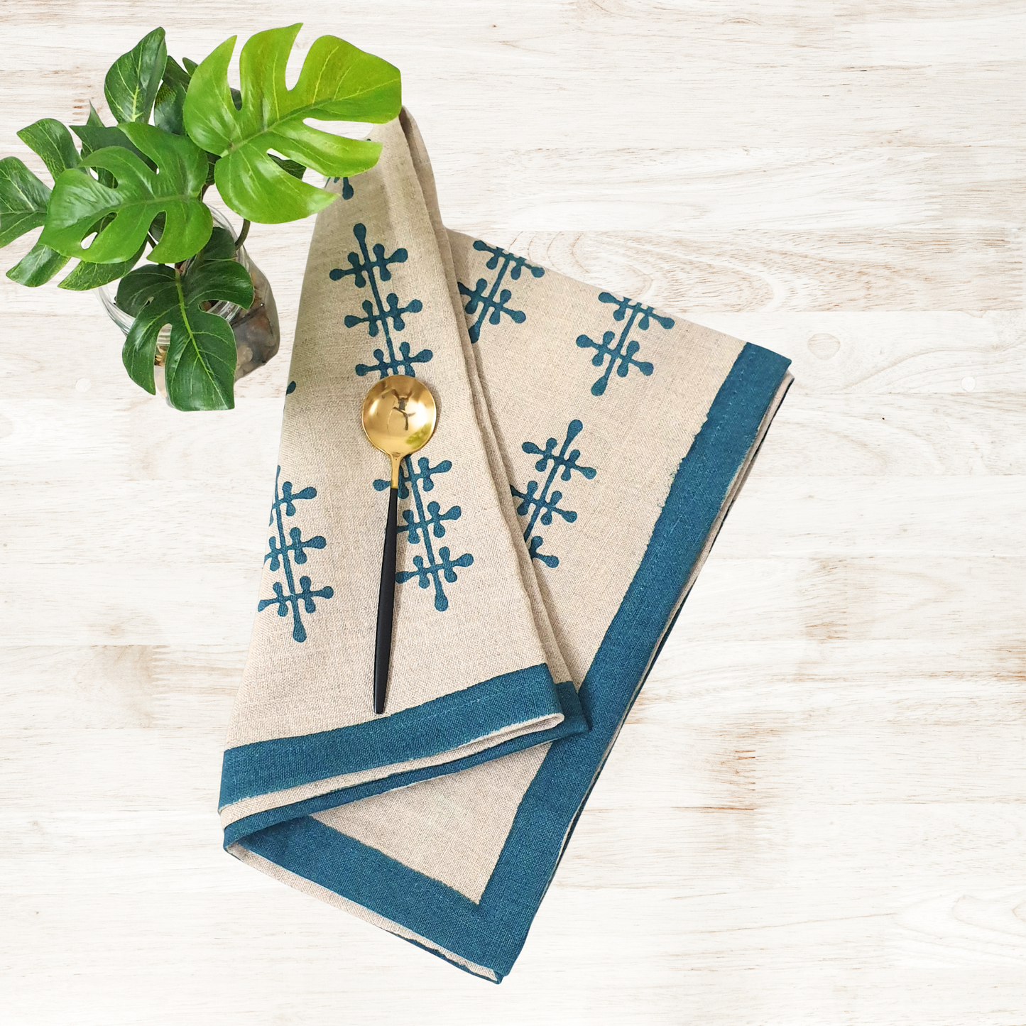 Parṇa - Hand Block Printed Linen Napkins (Set of 4) (Dark Blue)